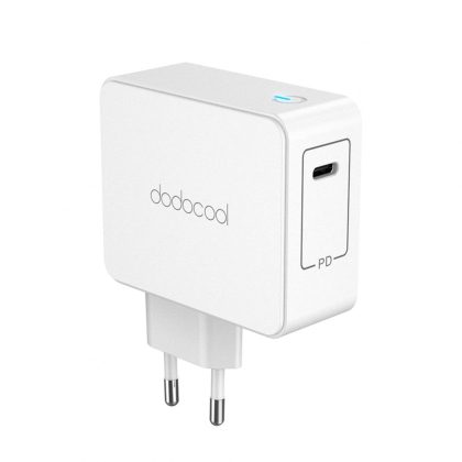 Dodocool DC58WEU fast charging unit with wall socket plug