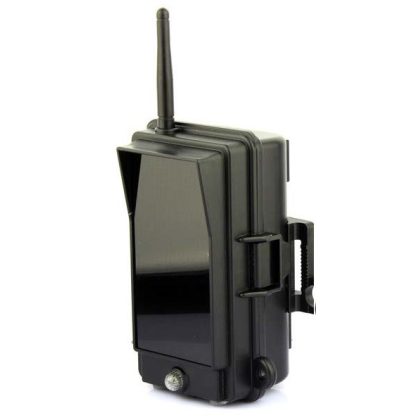 Additional infrared illuminator for wildlife camera 